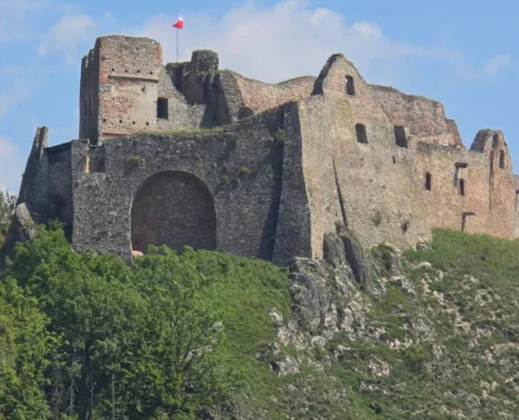 Czorsztyn Castle, Czorsztyn, Poland, Poland